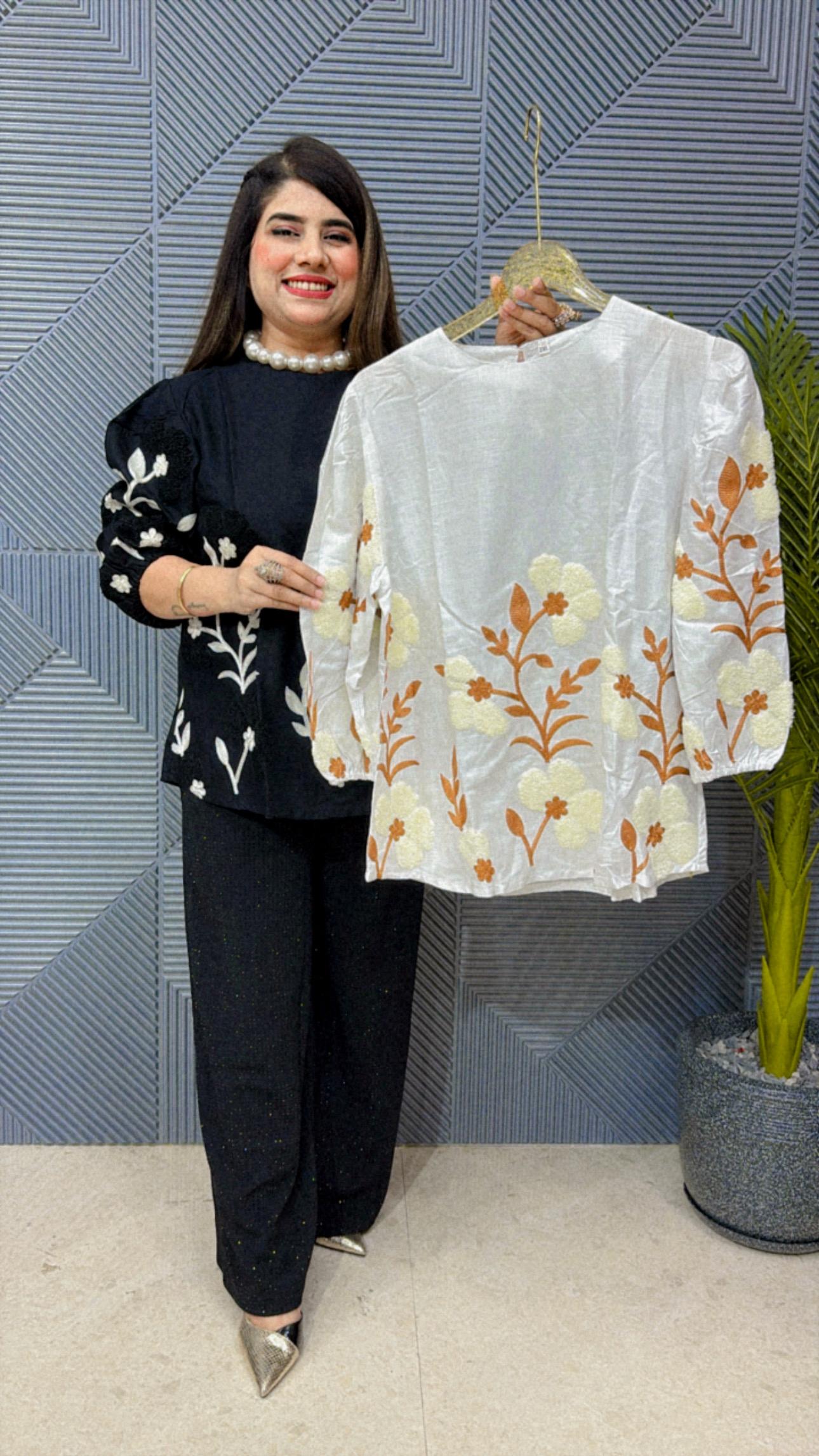 EMBOIDERY WORKED TOP GGR1598