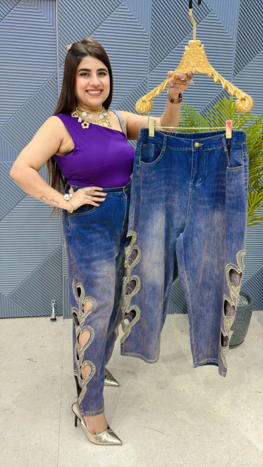 PREMIUM LASER CUT HEART DENIM JEANS GGR1970