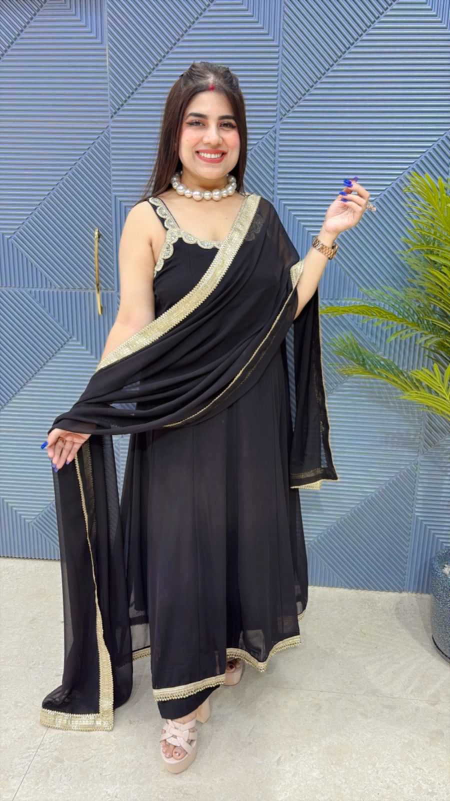 BEAUTIFUL CUT SLEEVE 3 PIECE SUIT GGR3155