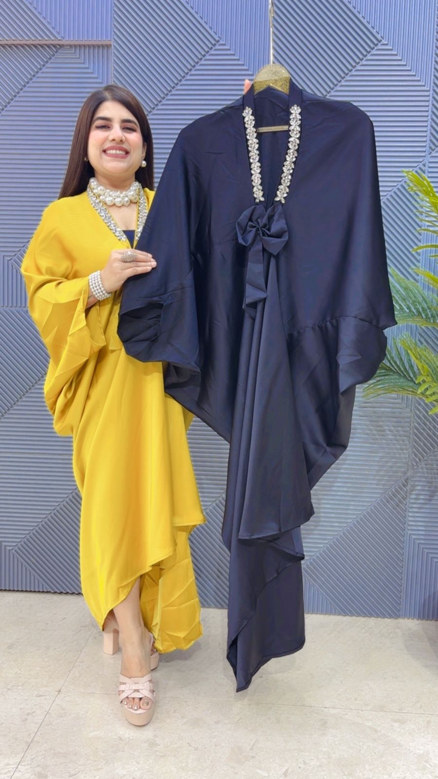 PREMIUM DRESS WITH BOW GGR3343