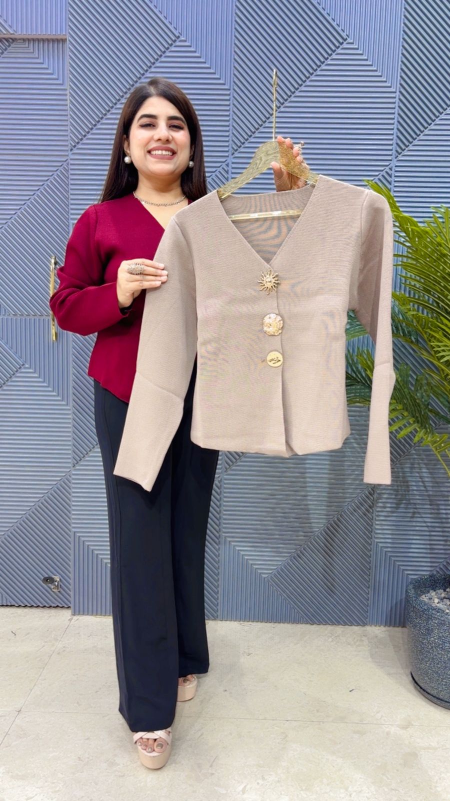 BEAUTIFUL TOP GGR3350