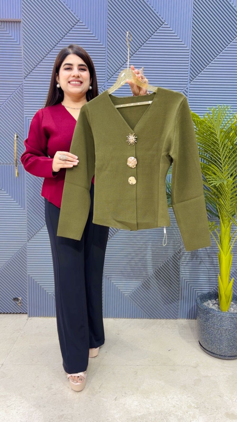 BEAUTIFUL TOP GGR3350