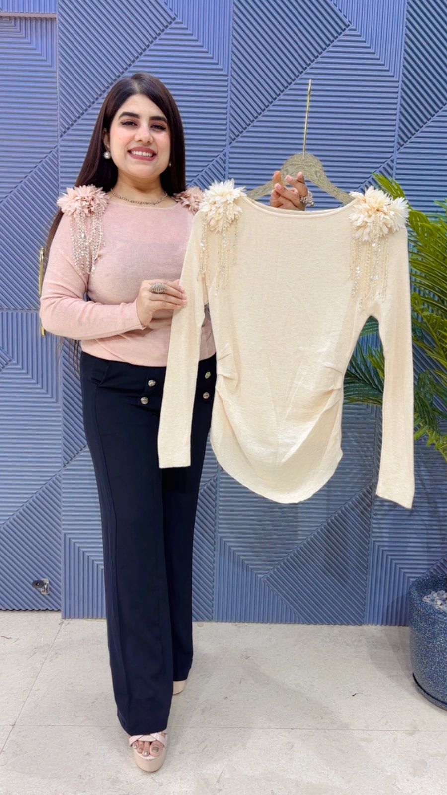 BEAUTIFUL TOP GGR3351