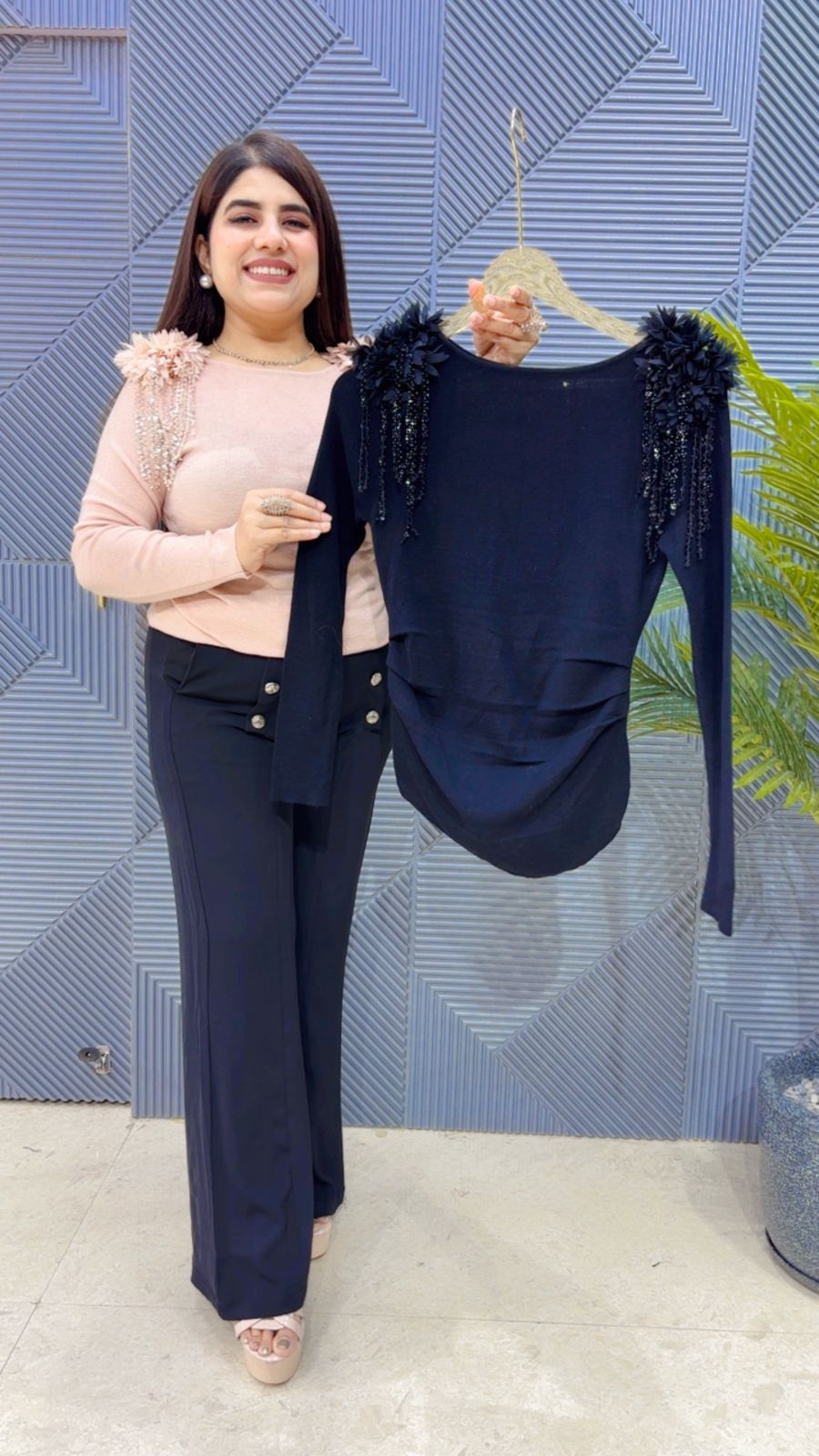 BEAUTIFUL TOP GGR3351