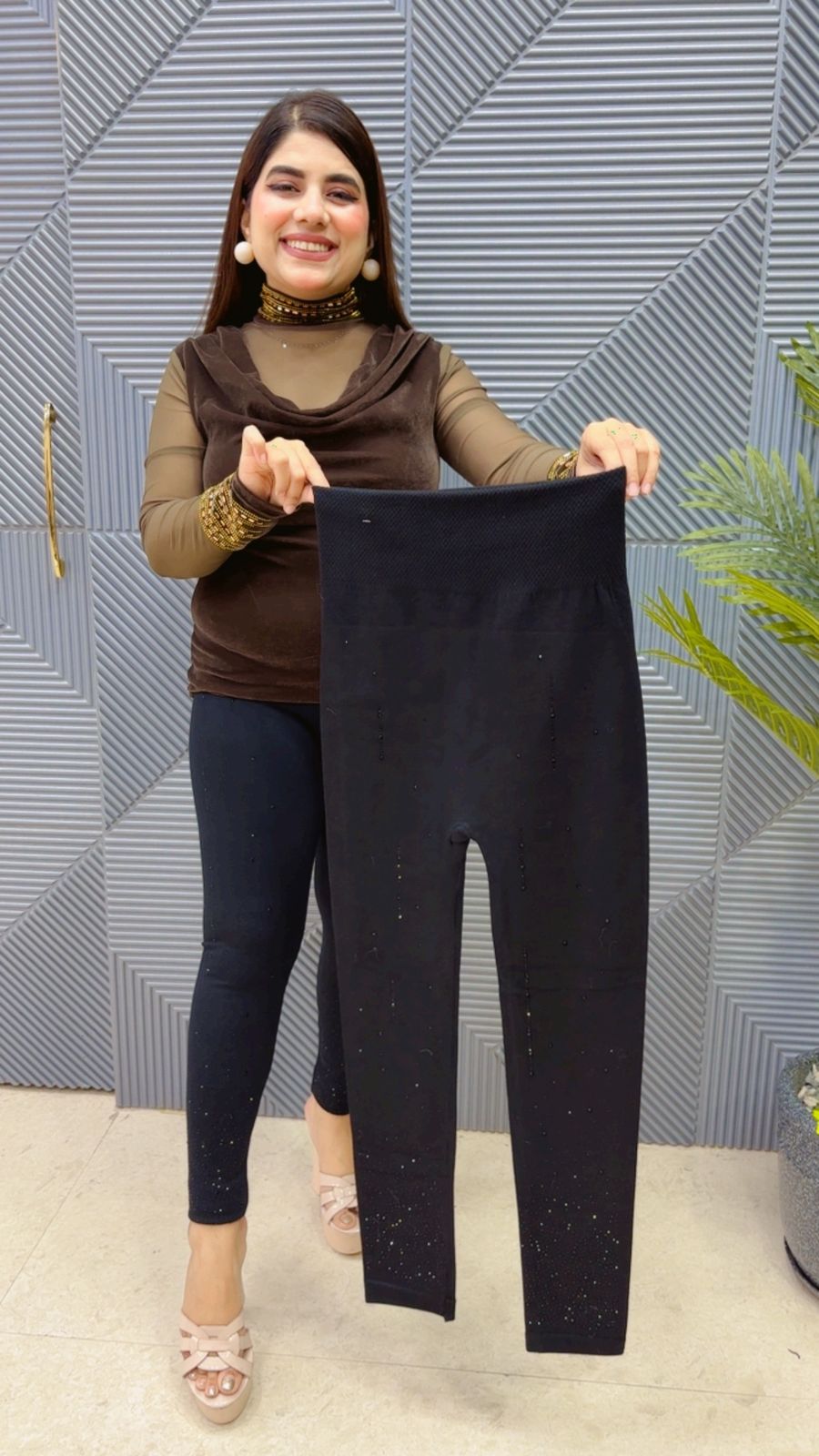 BEAUTIFUL FLEECE SWAROVSKI LEGGING  GGR3859