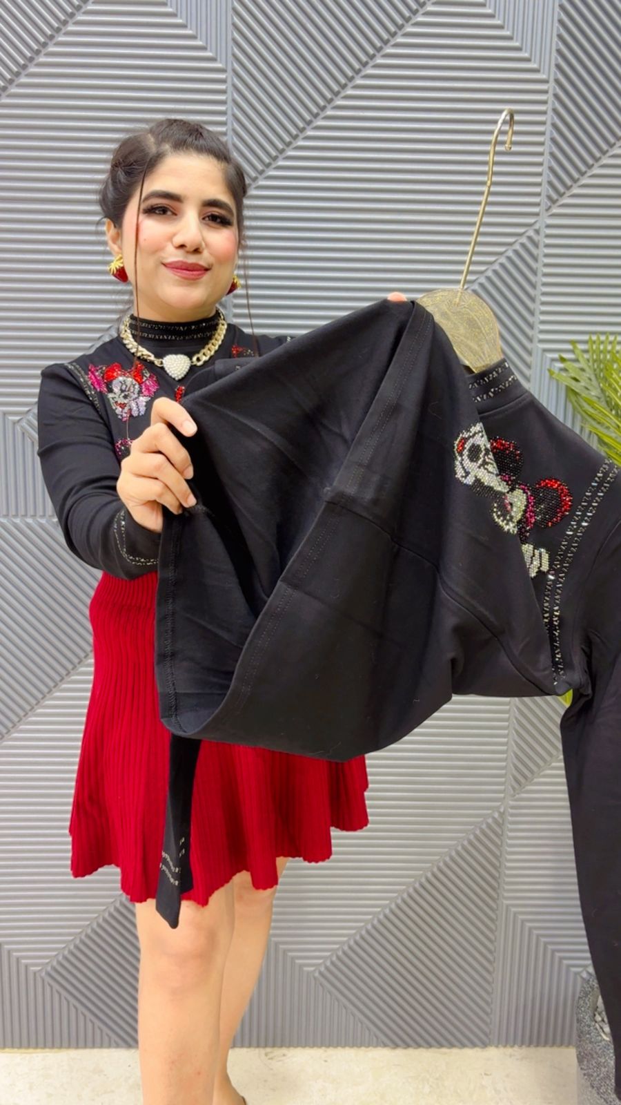 BEAUTIFUL TOP GGR3907