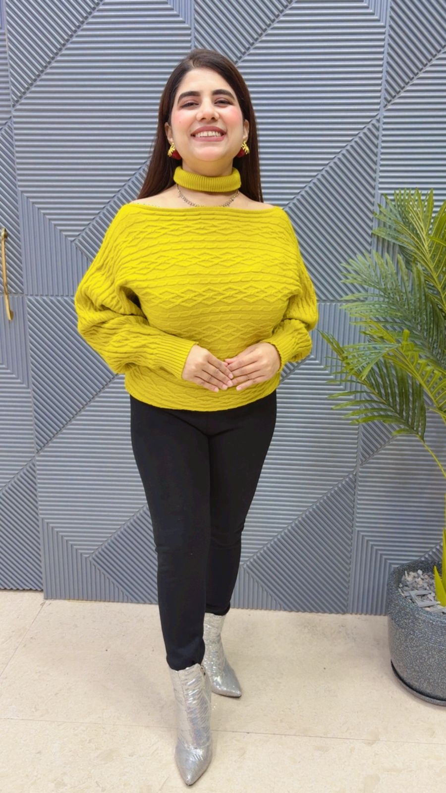 BEAUTIFUL CHOKAR TOP GGR3940