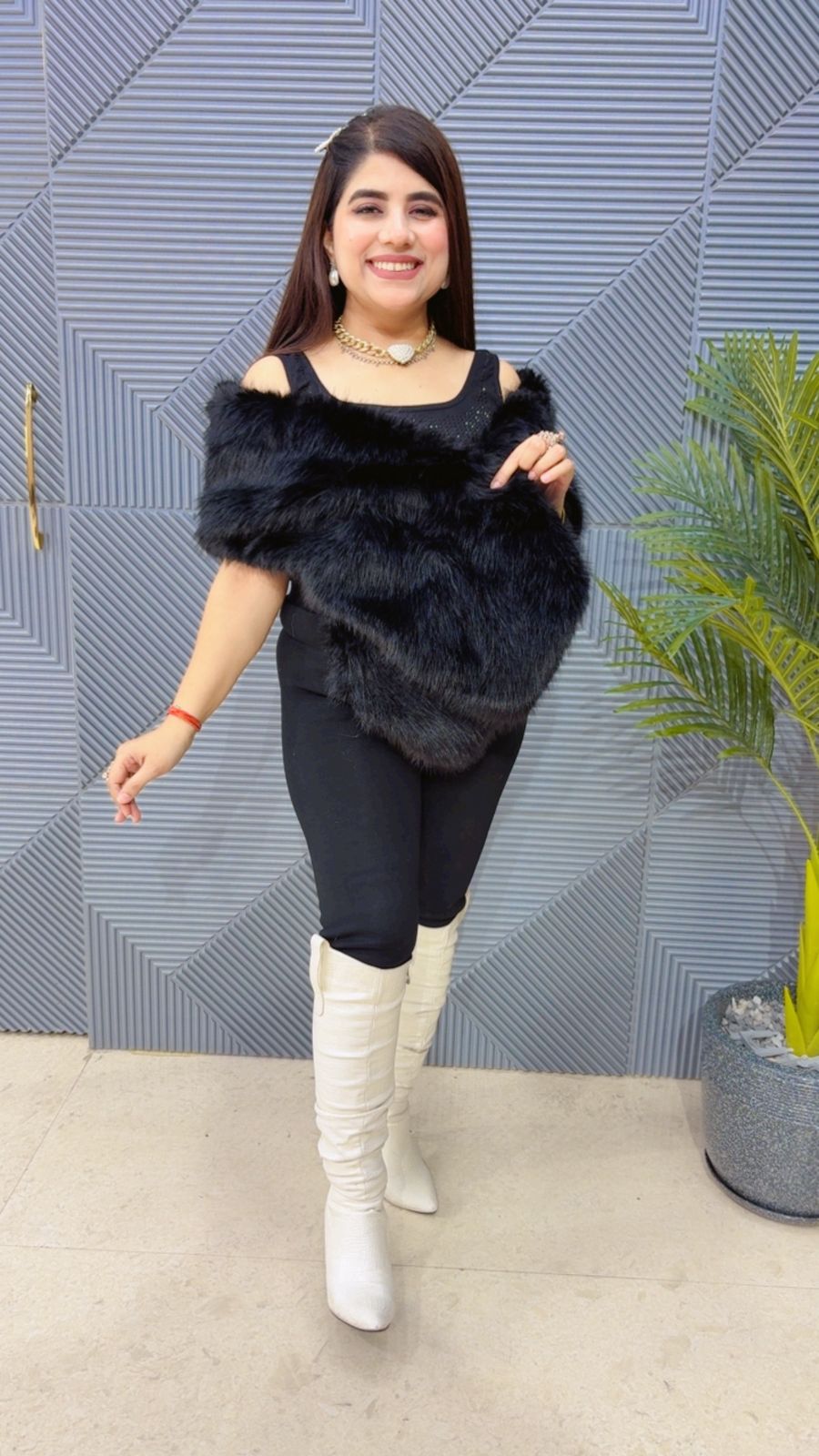 BEAUTIFUL CAPE STOLE GGR3946