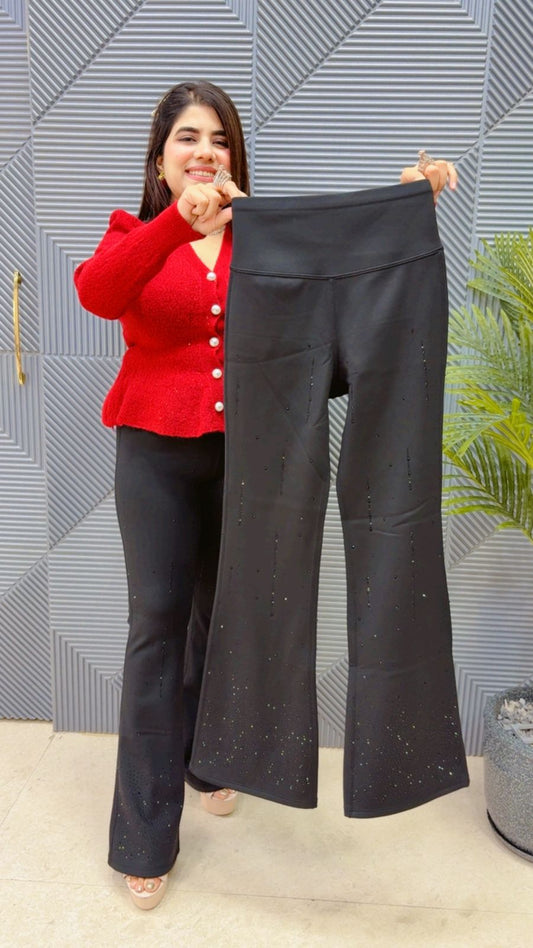 BEAUTIFUL SWAROVSKI FLEECE BELL BOTTOM  GGR3961