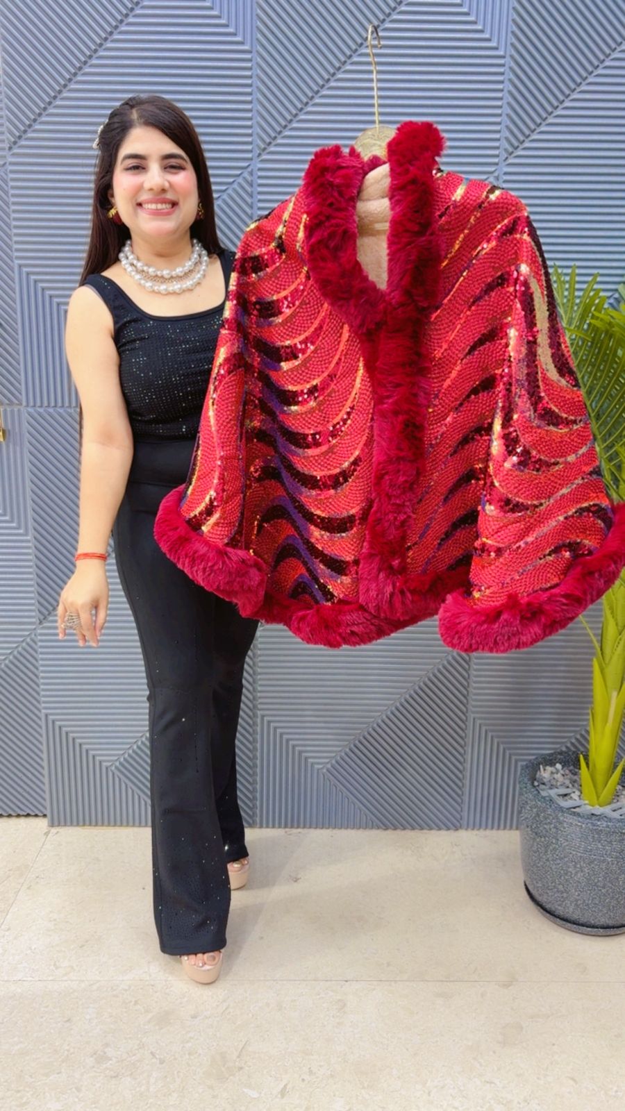 PREMIUM WINTER WEAR SEQUENCE PONCHU GGR3966