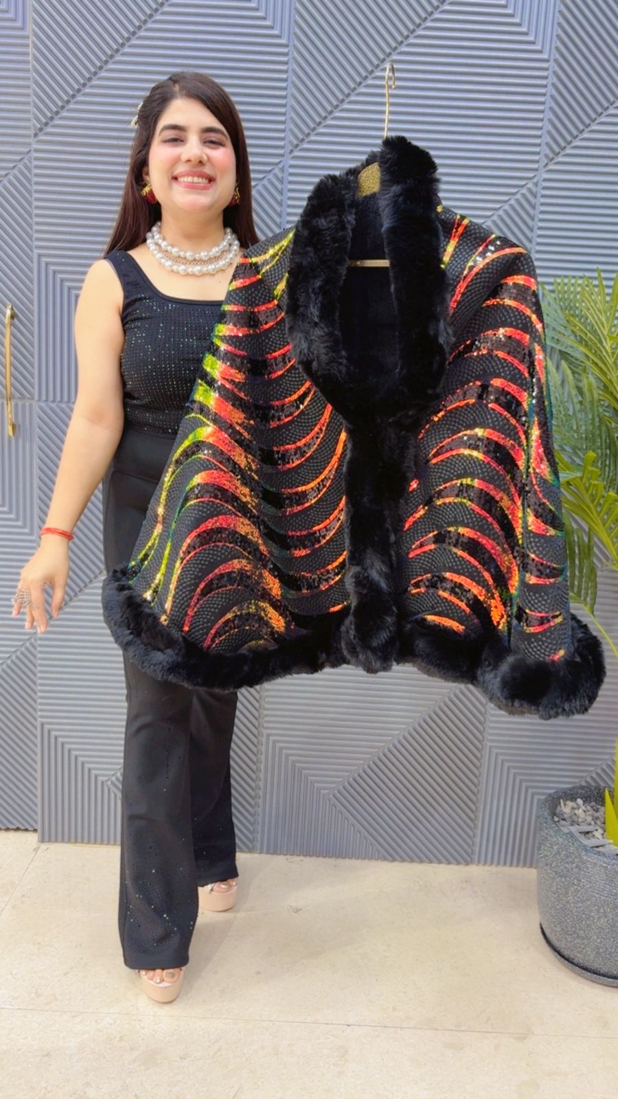 PREMIUM WINTER WEAR SEQUENCE PONCHU GGR3966