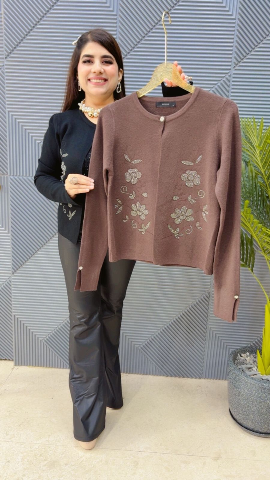 PREMIUM WINTERWEAR SHRUG GGR3989