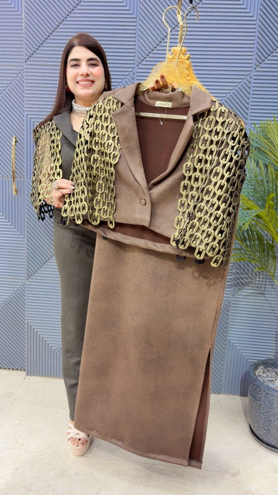 BEAUTIFUL SUEDE 3 PIECE SET GGR4021