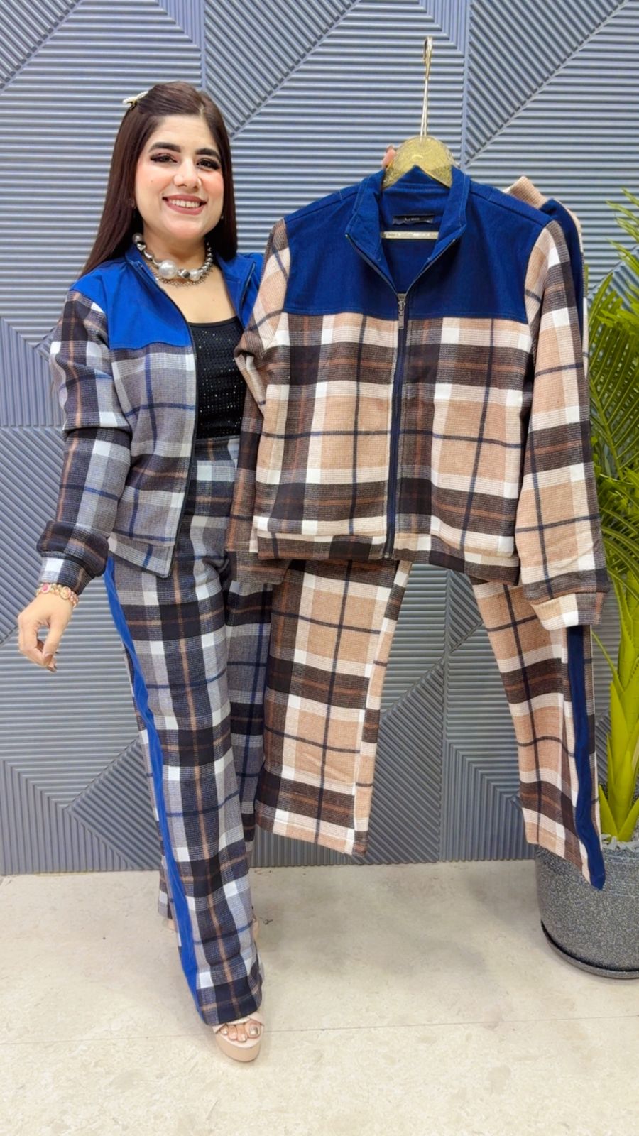 BEAUTIFUL FLEECE CHECK CORD SET GGR4092