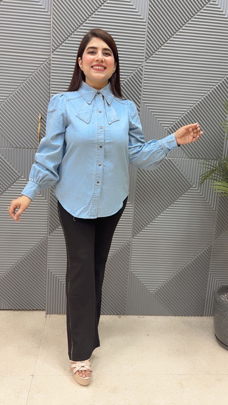 BEAUTIFUL SHIRT WITH COLAR GGR4555 Girls Glitters