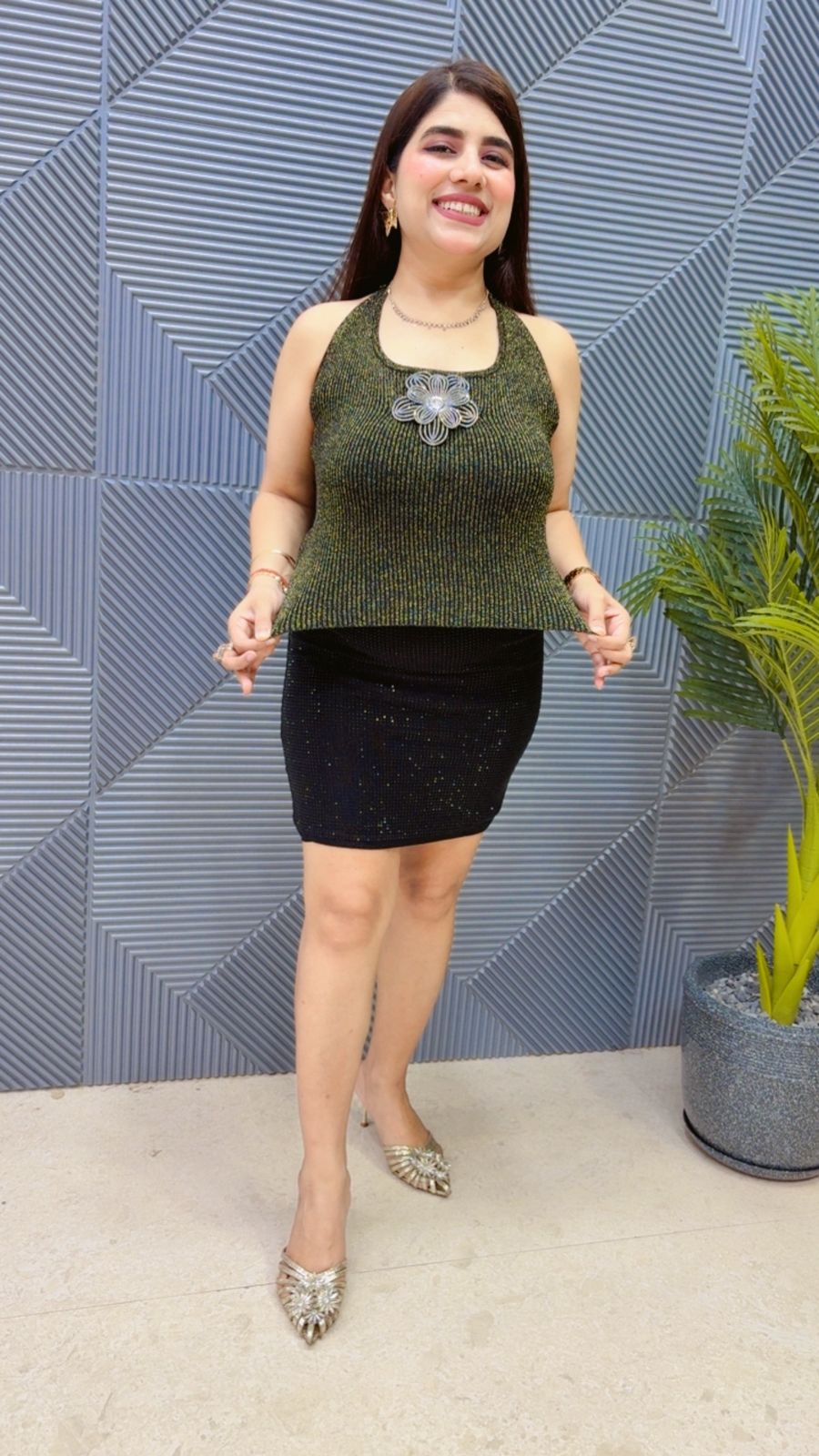 BEAUTIFUL HALTER NECK TOP GGR4570 Girls Glitters