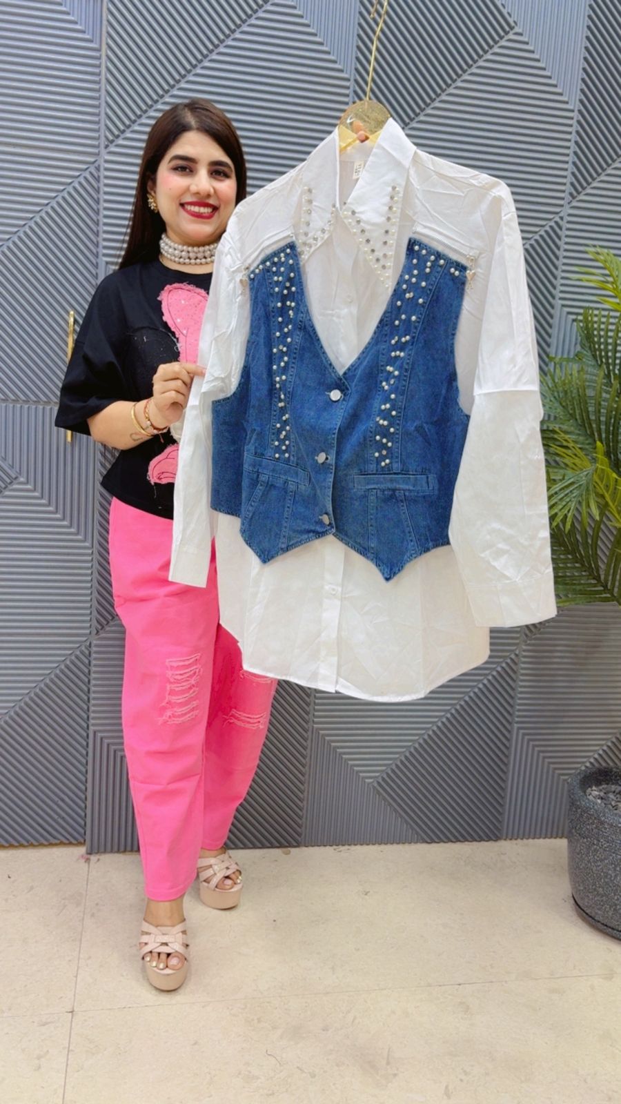 BEAUTIFUL SHIRT WITH STUDDED WORK GGR4591 Girls Glitters