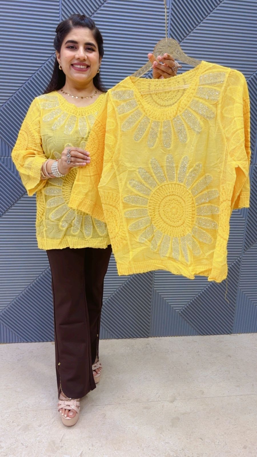 BEAUTIFUL SUNFLOWER TOP GGR4983 Girls Glitters