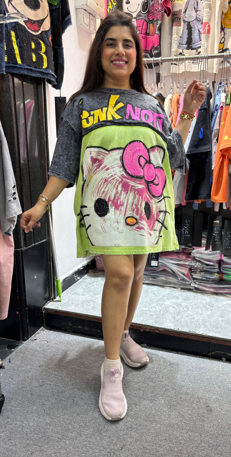BEAUTIFUL T-SHIRT PUNK NOT! GGR4988 Girls Glitters