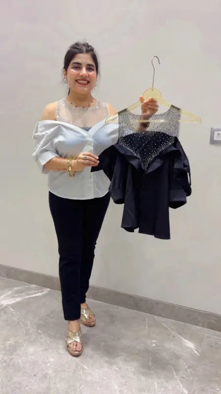 BEAUTIFUL PREMIUM COLD SHOULDER TOP GGR5628 Girls Glitters