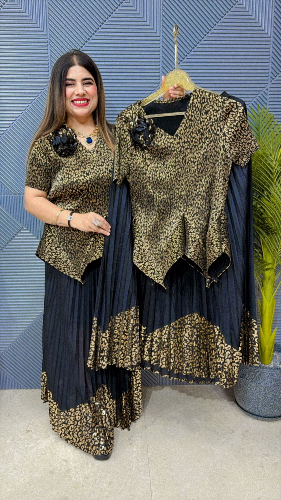 BEAUTIFUL PLEATED DREES GGR1369
