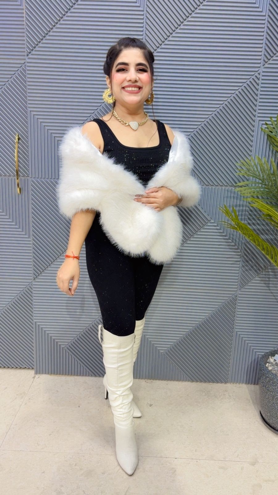 PREMIUM WINTERWEAR FURR CAPE GGR3645