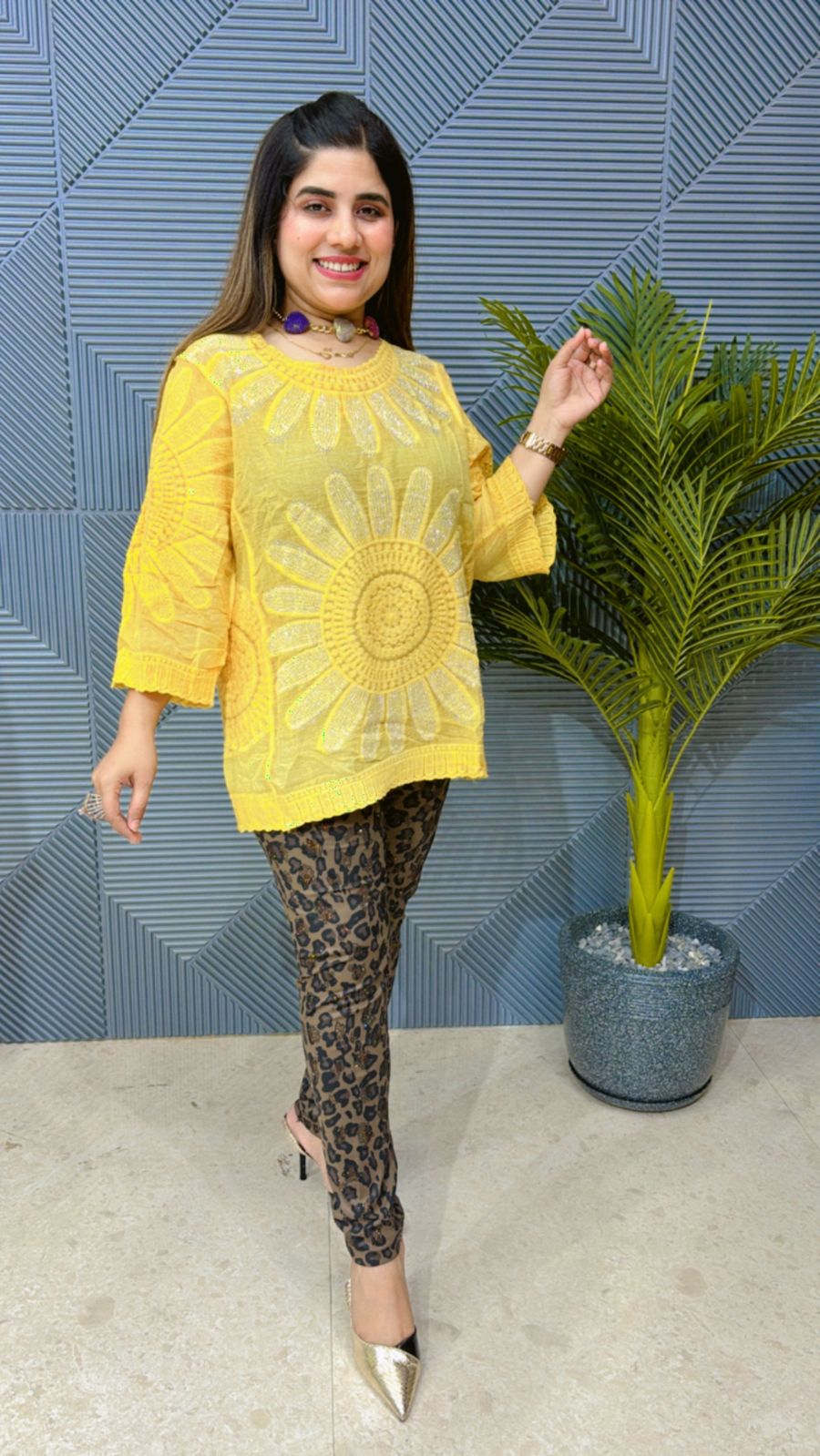 beautiful Cotton Floral Tops GGR1230